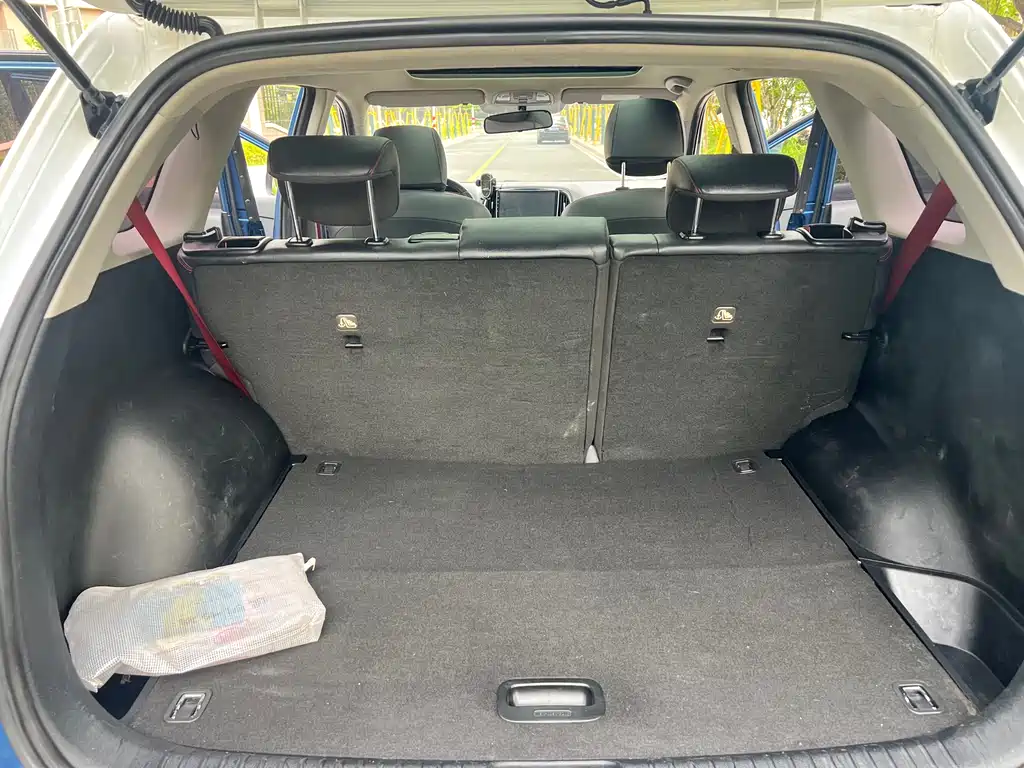 Kia KX3 2017 — фото 17