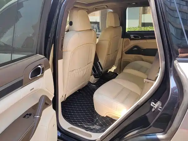 Porsche Cayenne 2013