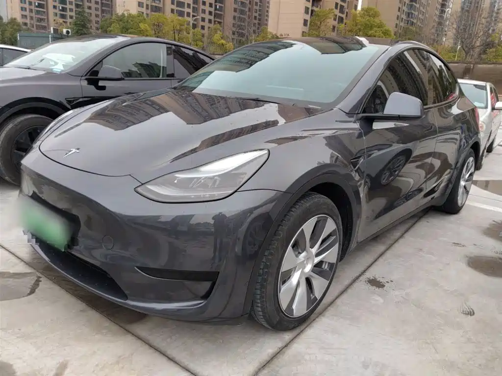 Tesla Model Y 2022 — фото 2