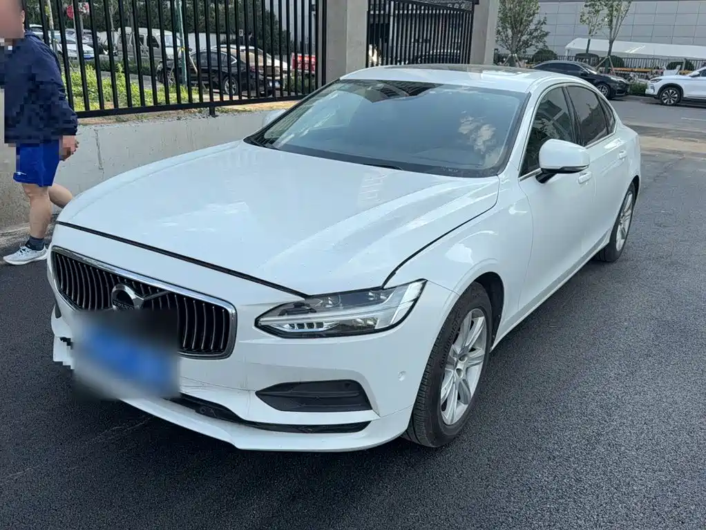 Volvo S90 2017