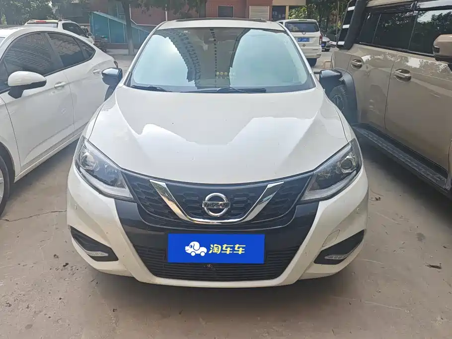 Nissan Tiida 2023