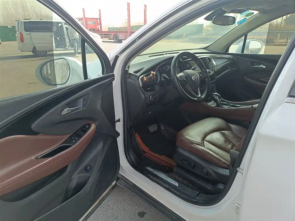 Buick Envision Plus 2018 — фото 12