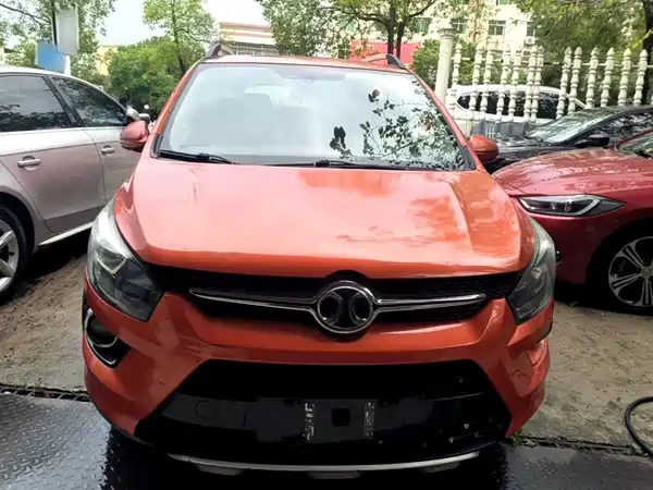 BAIC Shenbao X25 2019