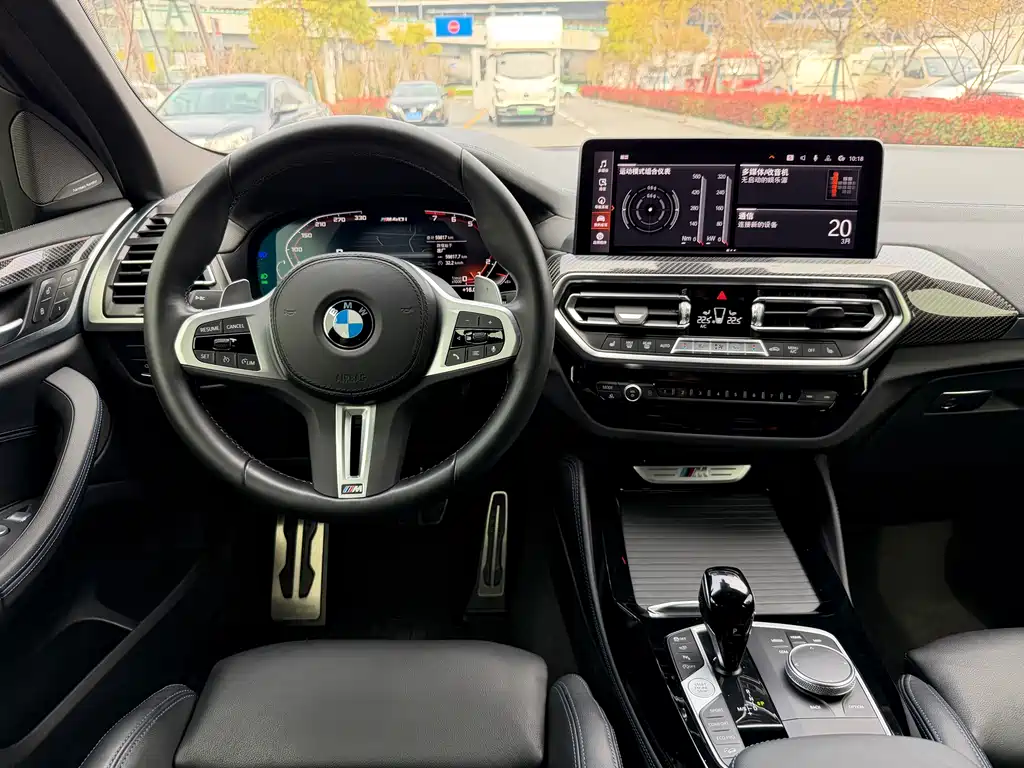 BMW X4 M40i 2023 — фото 8