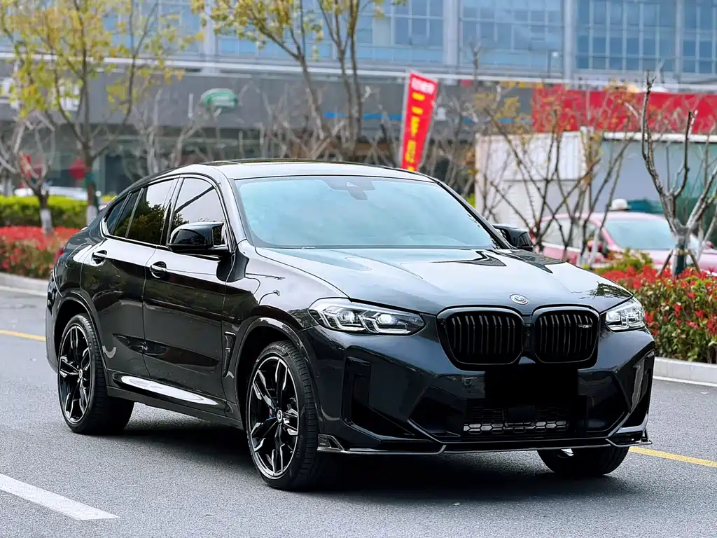 BMW X4 M40i 2023 — фото 4