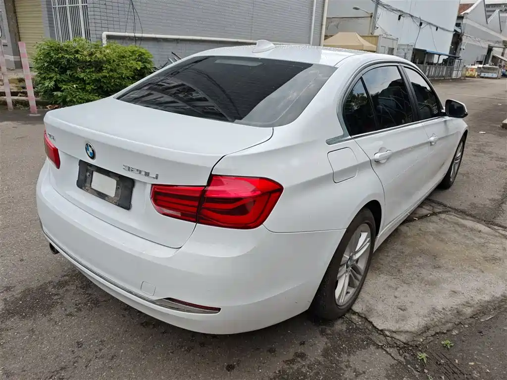 BMW 3 Series 2015 — фото 7