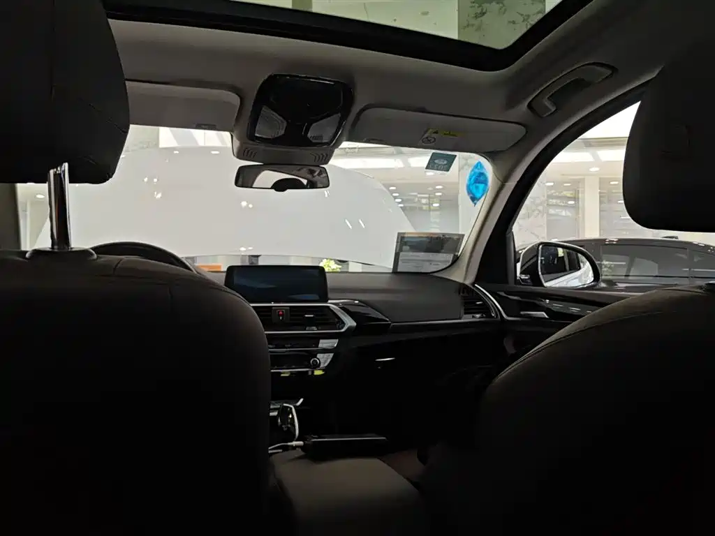 BMW X3 2020 — фото 14