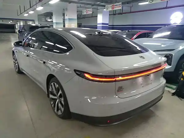 NIO ET7 2023