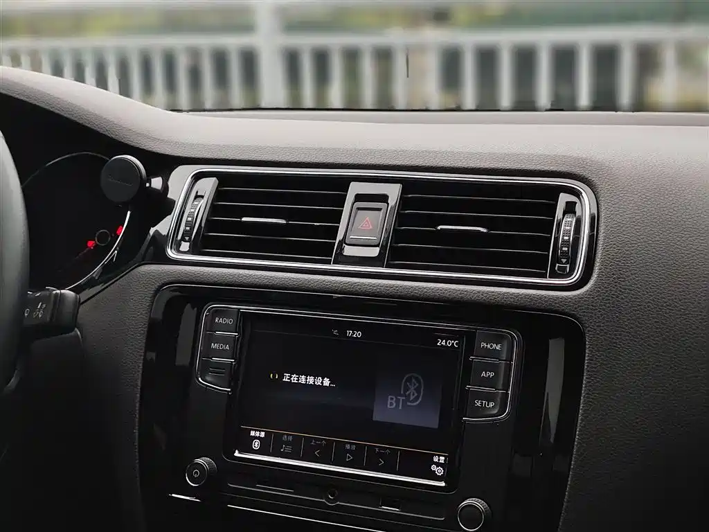 Volkswagen Sagitar 2018 — фото 15
