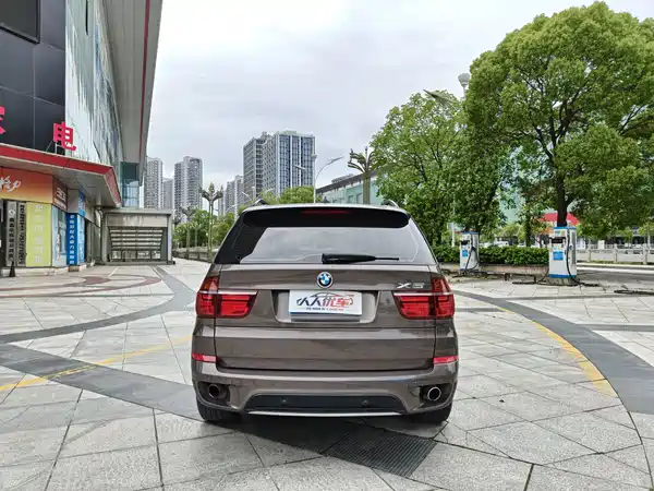 BMW X5 2011