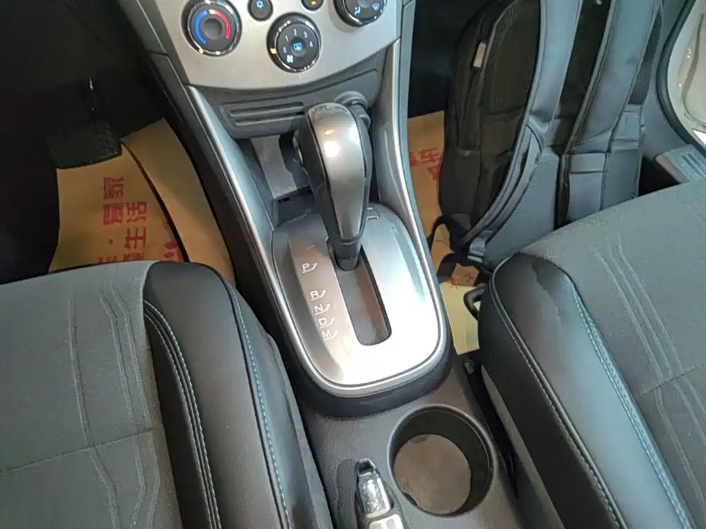 Chevrolet Trax 2014 — фото 14