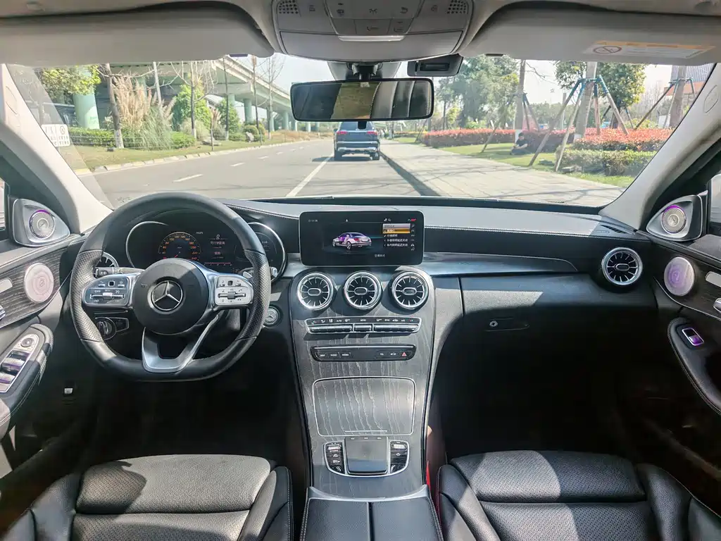 Mercedes-Benz C-Class 2022 — фото 9