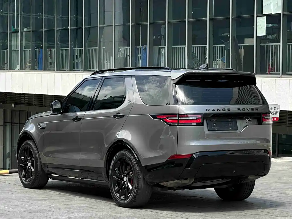 Land Rover Discovery 2018 — фото 5