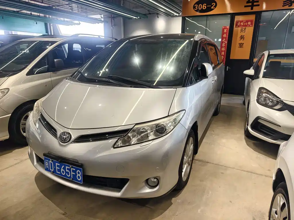 Toyota Previa 2010