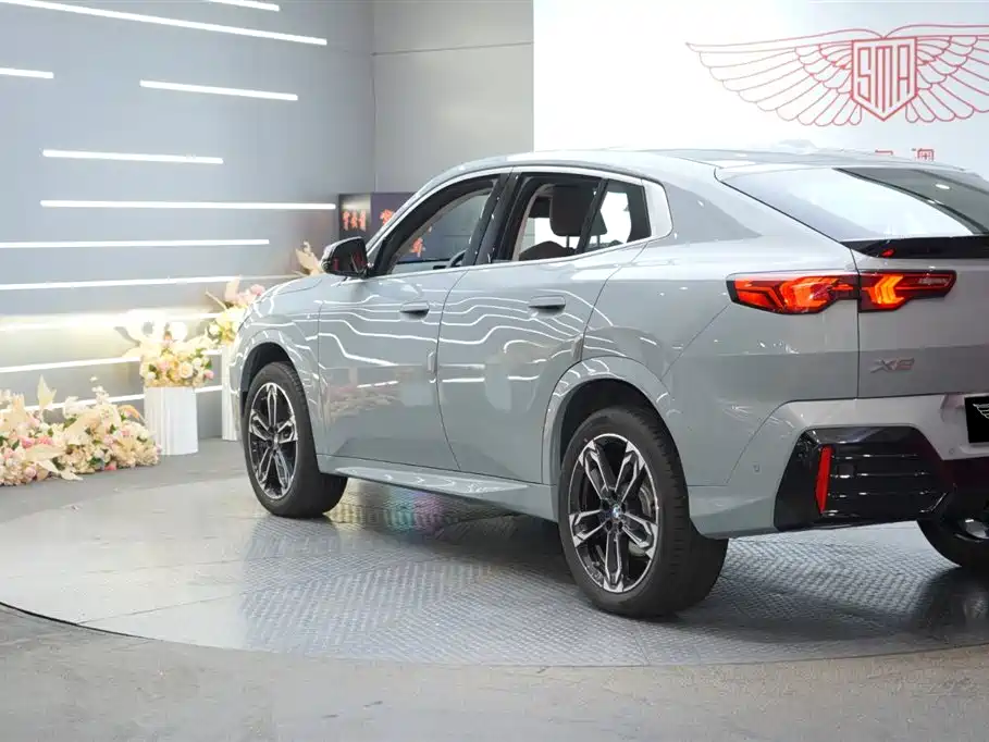 BMW X2 2025 — фото 5