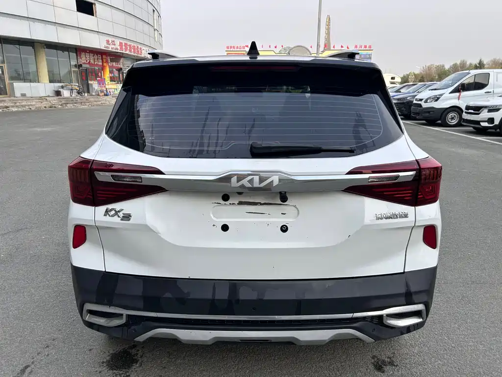 Kia KX3 2022 — фото 12