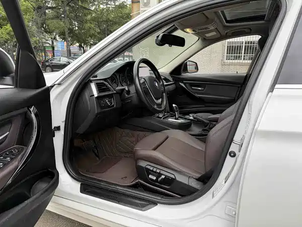 BMW 3 Series 2019