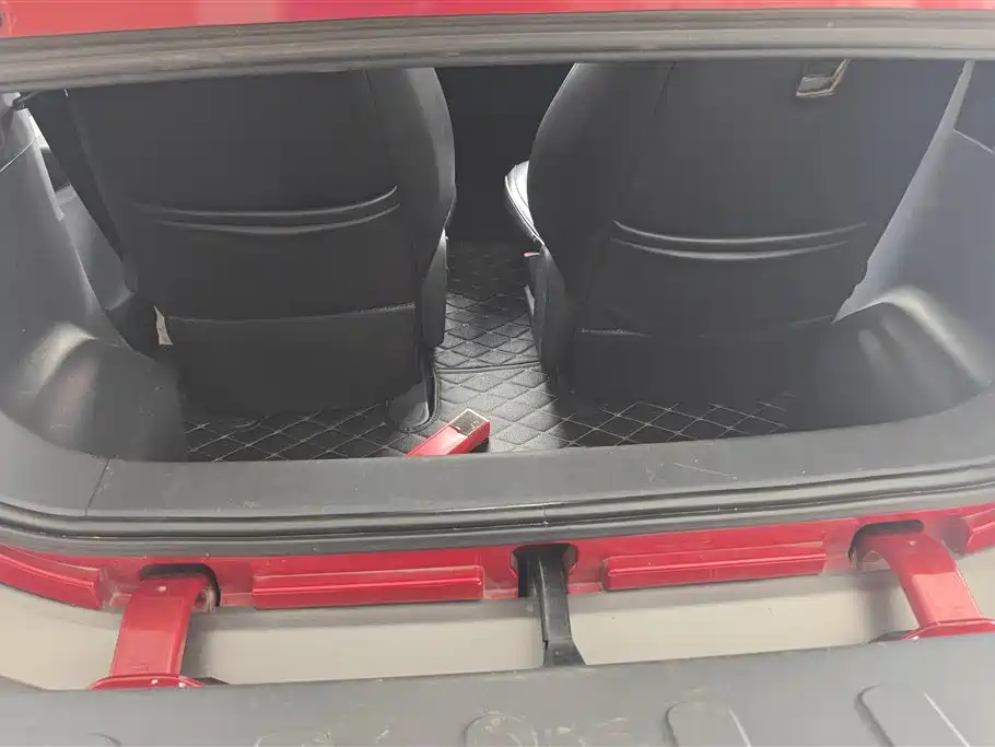 Baojun E200 2019