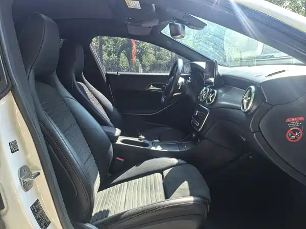 Mercedes-Benz CLA 2018