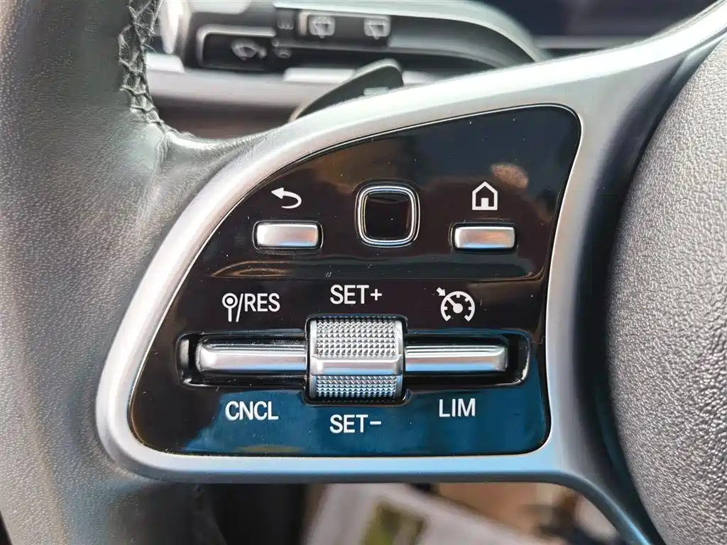 Mercedes-Benz GLE 2020 — фото 31