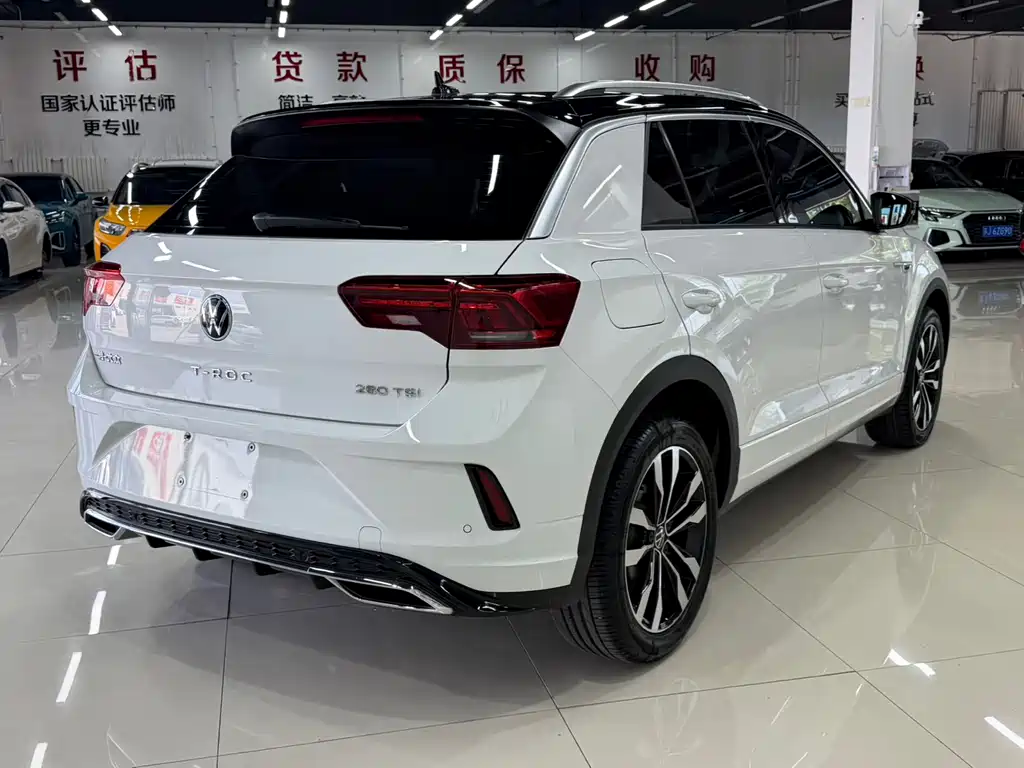 Volkswagen T-Roc 2023