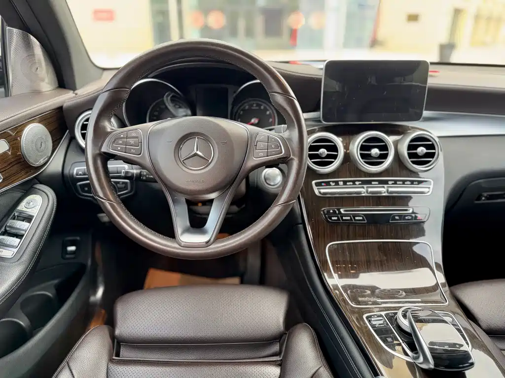 Mercedes-Benz GLC 2017