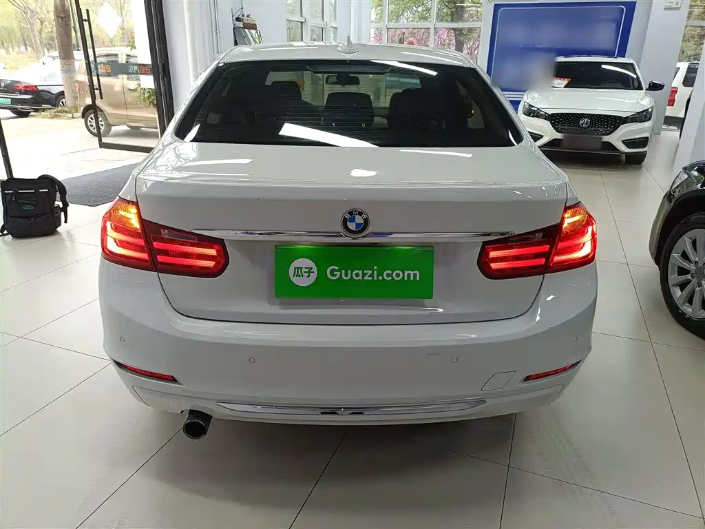 BMW 3 Series 2015 — фото 4