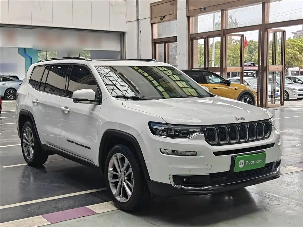 Jeep Grand Commander 2019 — фото 20