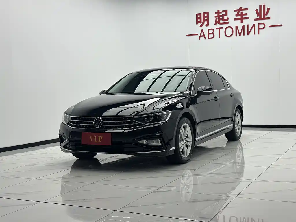 Volkswagen Magotan 2024