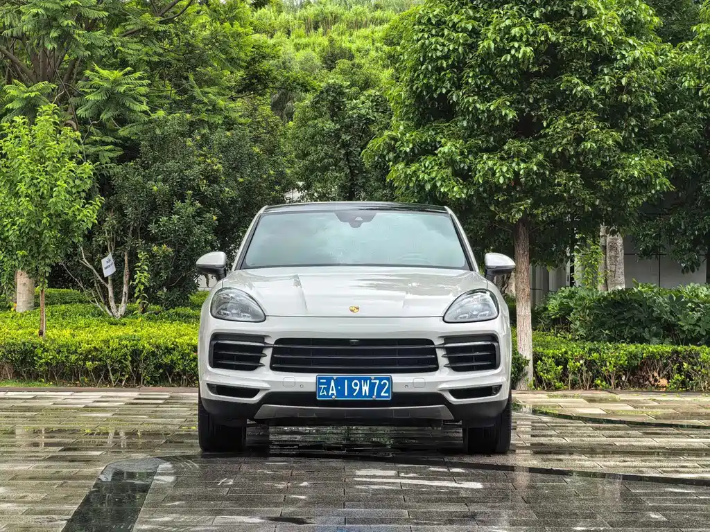 Porsche Cayenne 2020