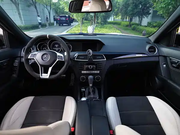 Mercedes-Benz C-Class AMG 2015