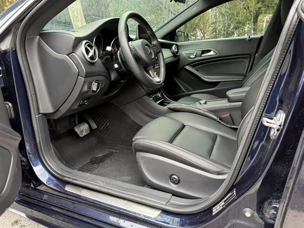 Mercedes-Benz CLA 2018 — фото 11