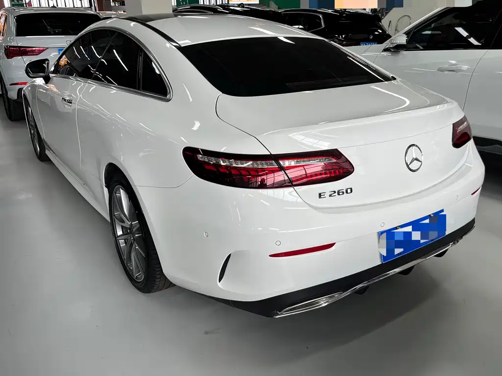 Mercedes-Benz E-Class 2023