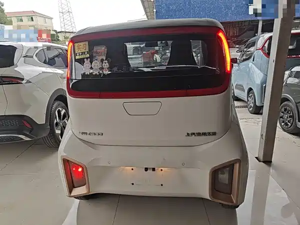 Baojun E200 2020