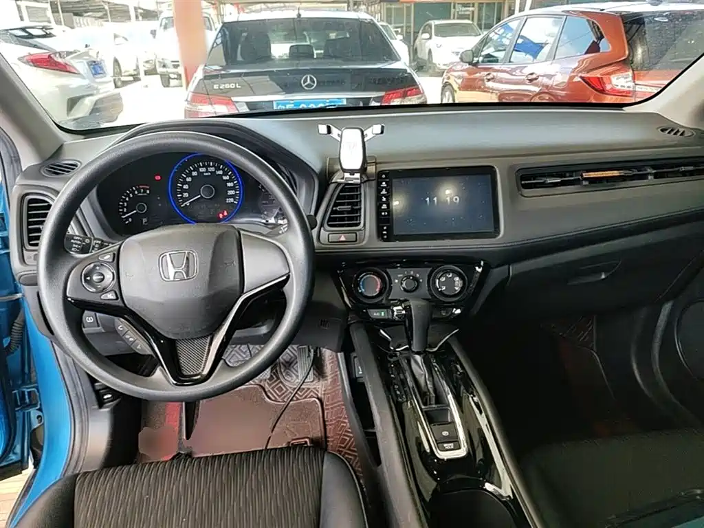Honda Vezel 2020 — фото 10