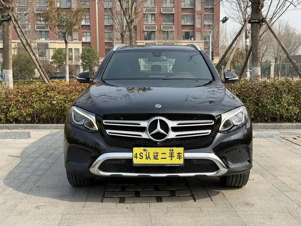 Mercedes-Benz GLC 2018 — фото 3