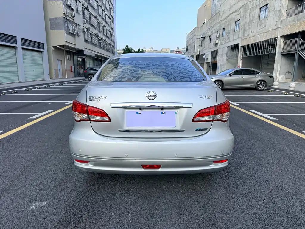 Nissan Sylphy 2018 — фото 8