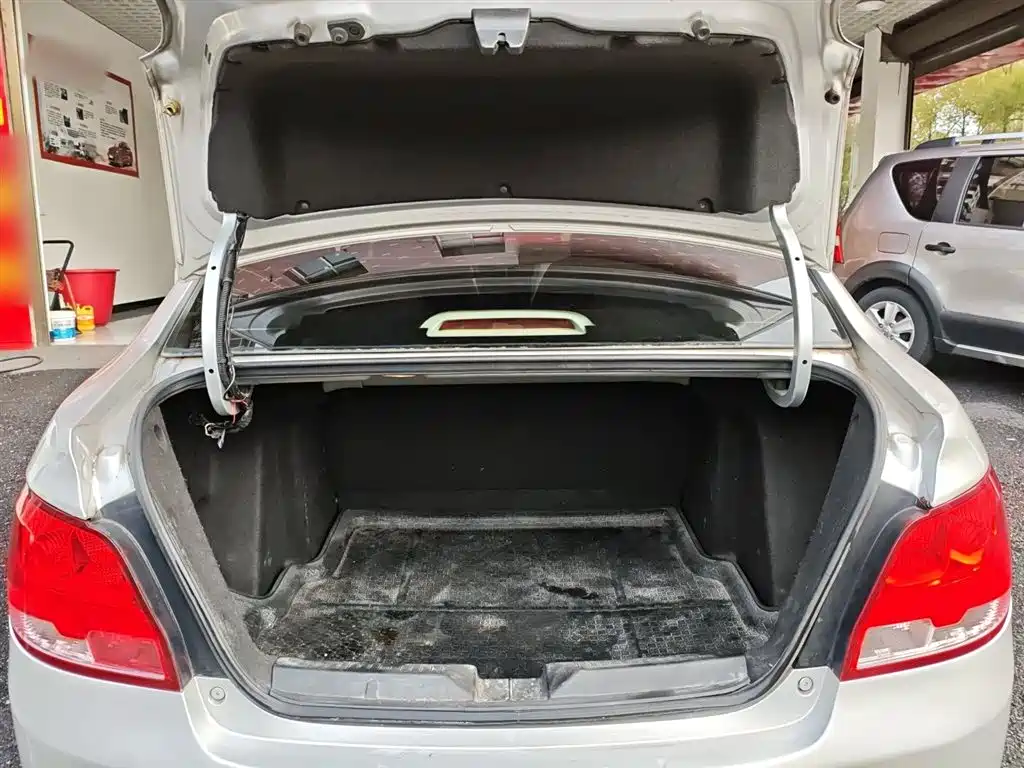 Chevrolet Sail 2015 — фото 15