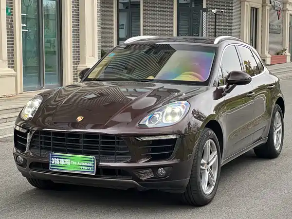 Porsche Macan 2015