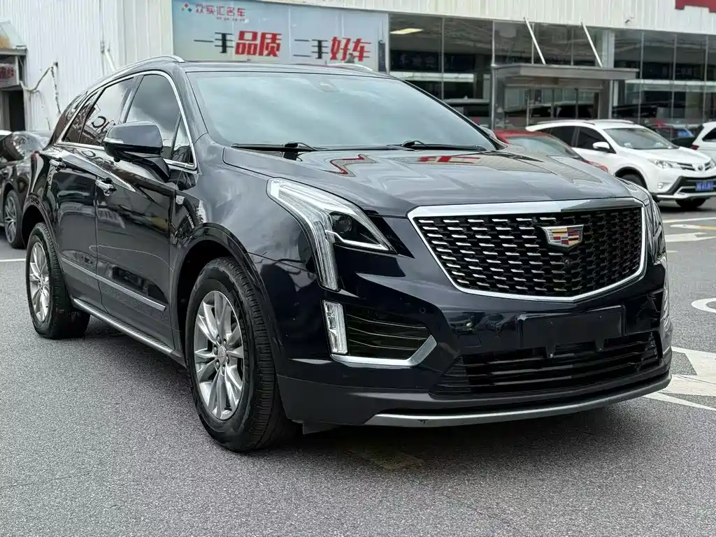 Cadillac XT5 2022 — фото 3