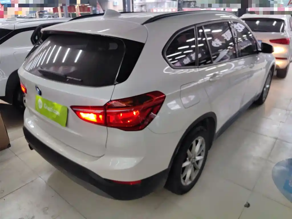 BMW X1 2019 — фото 5