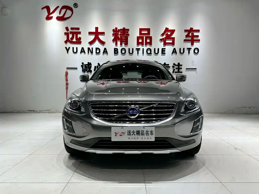 Volvo XC60 2017 — фото 2