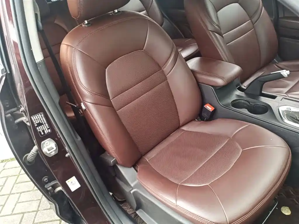 GAC Motor Trumpchi GS4 2016 — фото 25