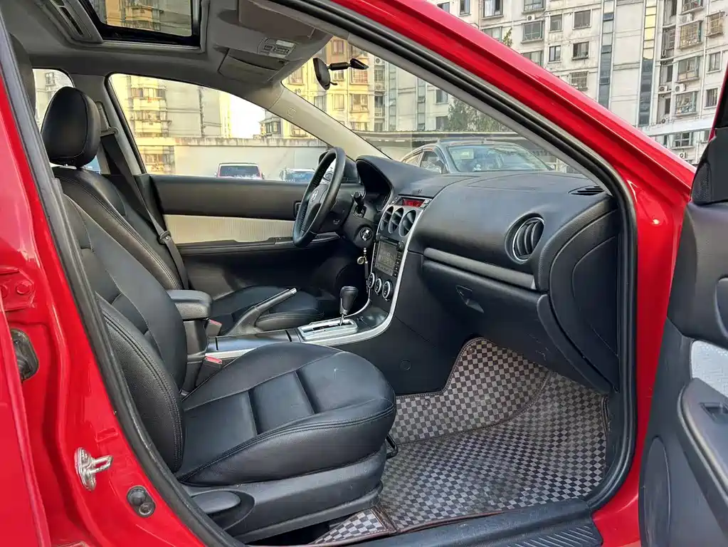 Mazda 6 2015 — фото 12