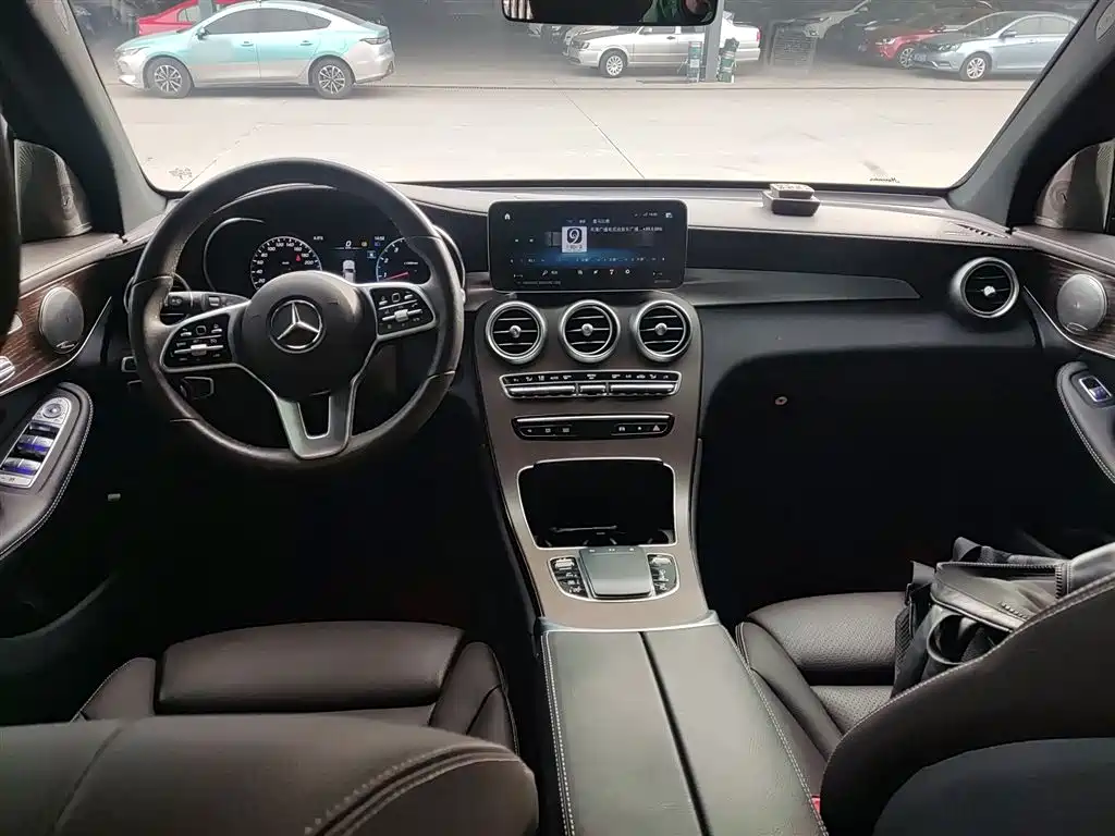 Mercedes-Benz GLC 2023 — фото 10