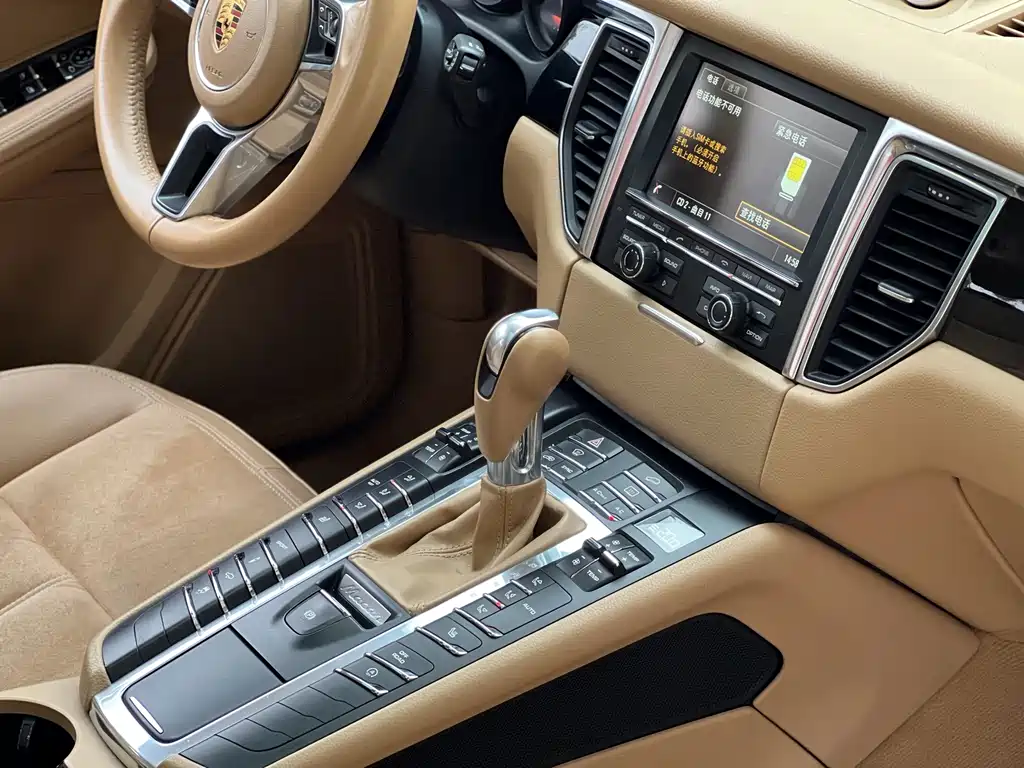 Porsche Macan 2015 — фото 13