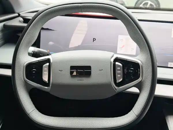 Geely Galaxy E8 2024