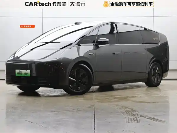 Li Auto MEGA 2025