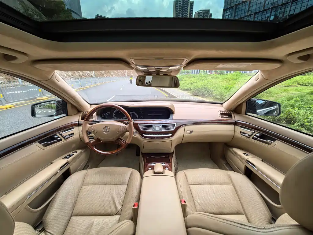 Mercedes-Benz S-Class 2011 — фото 21