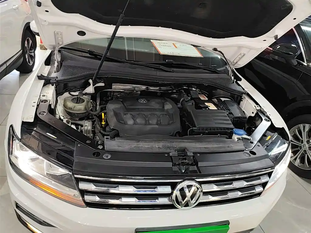 Volkswagen Tiguan L 2018 — фото 20